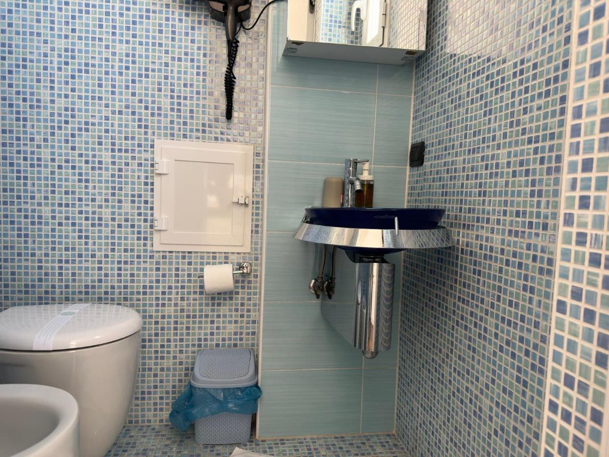 Cconforthotels Appartamento Skyline Bari Eksteriør billede